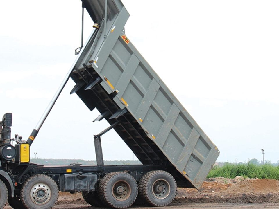 Advantages of Tipper Trucks - Rajog Enterprises